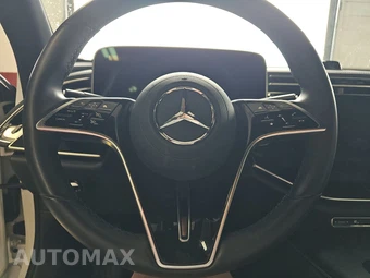 2025 Mercedes-Benz E 350 4MATIC Sedan - miniatura 10