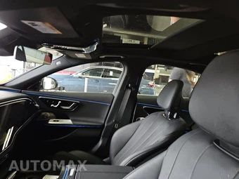 2025 Mercedes-Benz E 350 4MATIC Sedan - miniatura 19