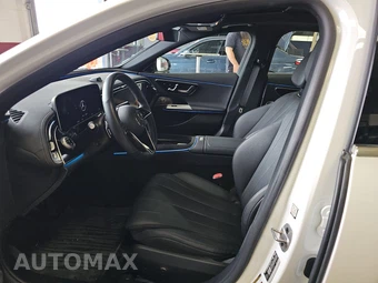 2025 Mercedes-Benz E 350 4MATIC Sedan - miniatura 7