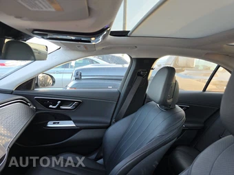 2025 Mercedes-Benz E 350 4MATIC Sedan - miniatura 20