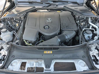 2025 Mercedes-Benz E 350 4MATIC Sedan - miniatura 22