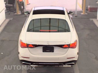 2025 Mercedes-Benz E 350 4MATIC Sedan - miniatura 6