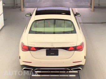 2025 Mercedes-Benz E 350 4MATIC Sedan - miniatura 6