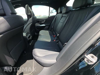 2025 Mercedes-Benz E 350 4MATIC Sedan - miniatura 19