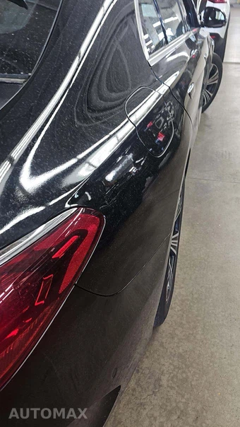 2025 Mercedes-Benz E 350 4MATIC Sedan - miniatura 35