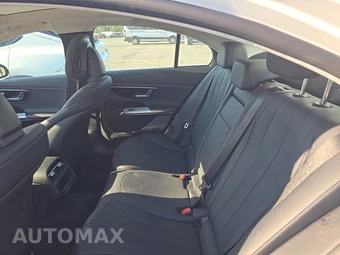 2025 Mercedes-Benz E 350 4MATIC Sedan - miniatura 18