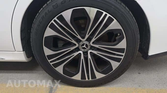 2025 Mercedes-Benz E 350 4MATIC Sedan - miniatura 25