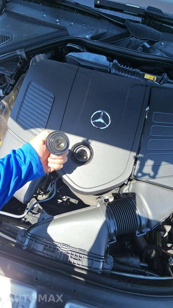 2025 Mercedes-Benz E 350 Sedan - miniatura 19
