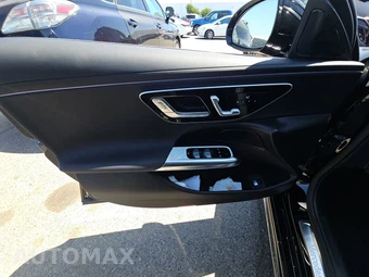 2025 Mercedes-Benz E 350 Sedan - miniatura 9