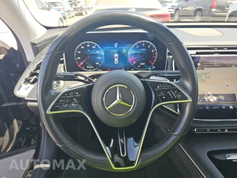 2025 Mercedes-Benz E 350 Sedan - miniatura 10