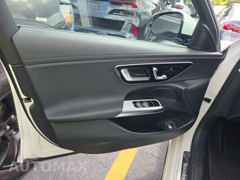 2025 Mercedes-Benz E 350 Sedan - miniatura 15