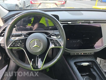 2025 Mercedes-Benz E 350 Sedan - miniatura 17