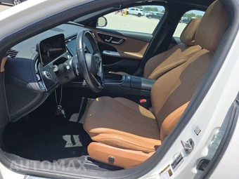 2025 Mercedes-Benz E 350 Sedan - miniatura 13