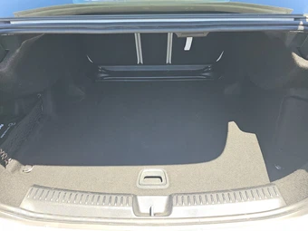 2025 Mercedes-Benz E 350 Sedan - miniatura 17
