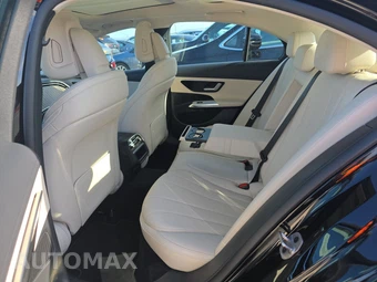 2025 Mercedes-Benz E 350 Sedan - miniatura 19