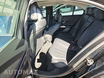 2025 Mercedes-Benz E 350 Sedan - miniatura 13