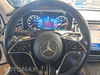 2025 Mercedes-Benz E 350 Sedan - miniatura 10