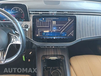 2025 Mercedes-Benz E 350 Sedan - miniatura 11