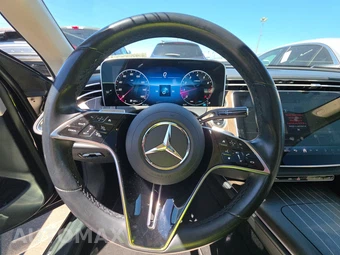 2025 Mercedes-Benz E 350 Sedan - miniatura 10