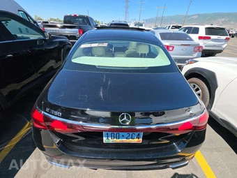 2025 Mercedes-Benz E 350 Sedan - miniatura 5