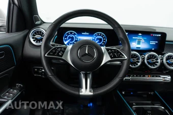 2025 Mercedes-Benz EQB 300 - miniatura 17
