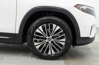 2025 Mercedes-Benz EQB 300 - miniatura 37