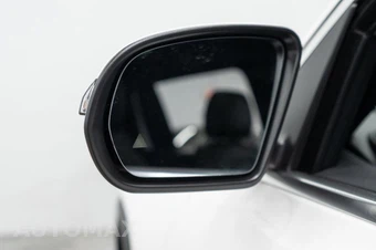 2025 Mercedes-Benz EQB 300 - miniatura 46