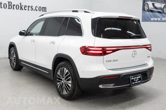 2025 Mercedes-Benz EQB 300 - miniatura 6