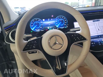 2025 Mercedes-Benz EQS 580 SUV - miniatura 10