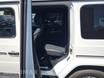 2025 Mercedes-Benz G 550 4MATIC - miniatura 12
