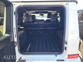 2025 Mercedes-Benz G 550 4MATIC - miniatura 13