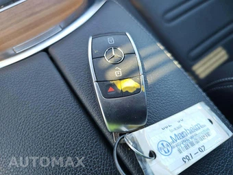 2025 Mercedes-Benz G 550 4MATIC - miniatura 7
