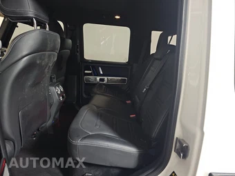 2025 Mercedes-Benz G 550 4MATIC - miniatura 13