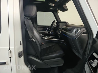 2025 Mercedes-Benz G 550 4MATIC - miniatura 8