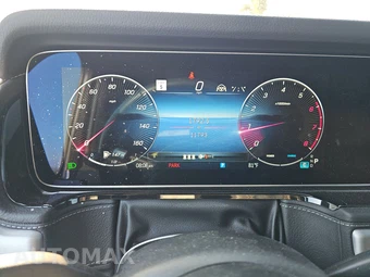 2025 Mercedes-Benz G 550 4MATIC - miniatura 12