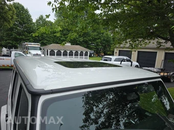 2025 Mercedes-Benz G 550 4MATIC - miniatura 12