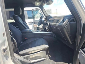 2025 Mercedes-Benz G 550 4MATIC - miniatura 18