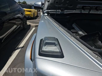 2025 Mercedes-Benz G 550 4MATIC - miniatura 22