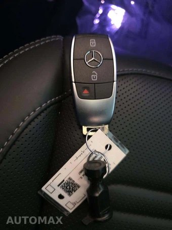 2025 Mercedes-Benz G 550 4MATIC - miniatura 8