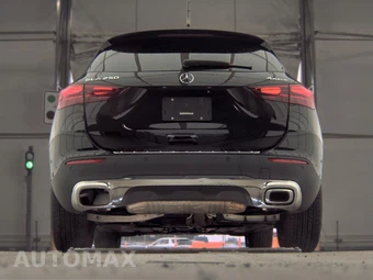 2025 Mercedes-Benz GLA 250 4MATIC - miniatura 7
