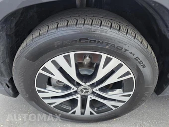 2025 Mercedes-Benz GLA 250 4MATIC – miniatura 5