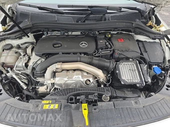 2025 Mercedes-Benz GLA 250 4MATIC - miniatura 21