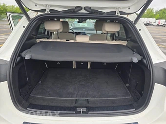 2025 Mercedes-Benz GLA 250 4MATIC - miniatura 22