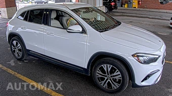 2025 Mercedes-Benz GLA 250 4MATIC - miniatura 3