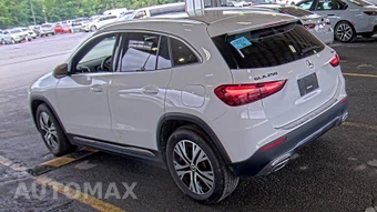 2025 Mercedes-Benz GLA 250 4MATIC - miniatura 6