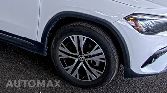 2025 Mercedes-Benz GLA 250 4MATIC - miniatura 8