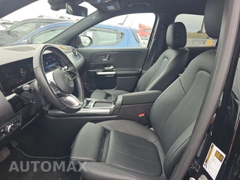 2025 Mercedes-Benz GLA 250 4MATIC - miniatura 13