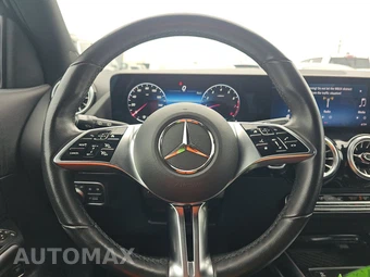2025 Mercedes-Benz GLA 250 4MATIC - miniatura 16