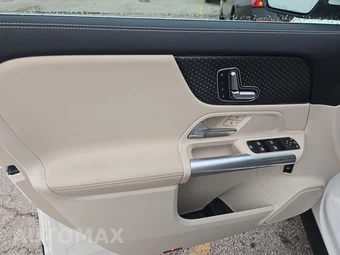2025 Mercedes-Benz GLA 250 4MATIC - miniatura 15