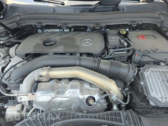 2025 Mercedes-Benz GLA 250 4MATIC – miniatura 16